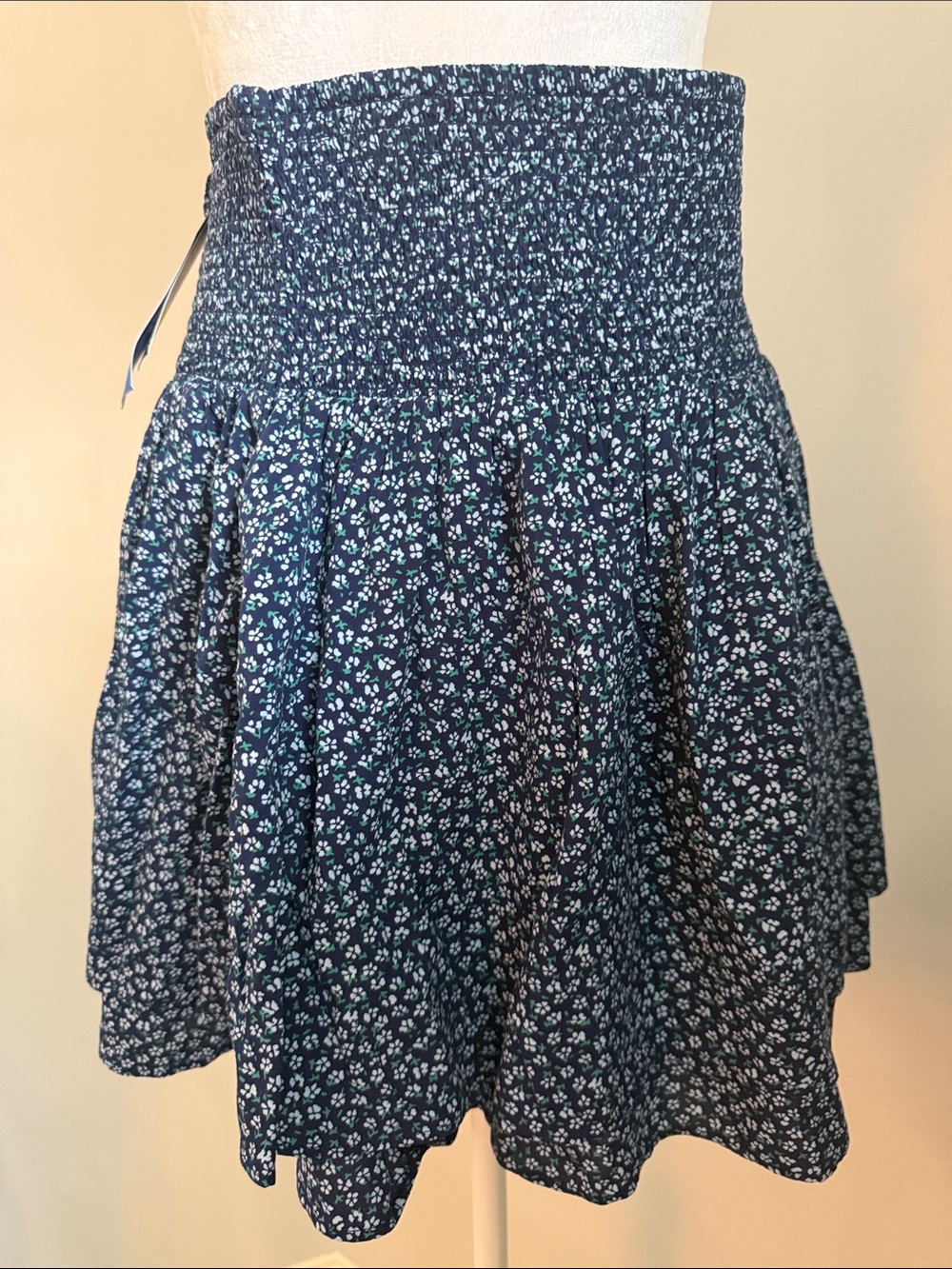 Nautica Navy Blue Floral Smocked Waist Skater Skirt Sz Medium